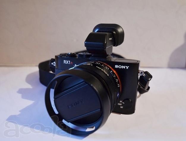 Продаю фотоаппарат Sony DSC-RX1R