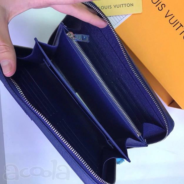Мужские клатчи Louis Vuitton в коже