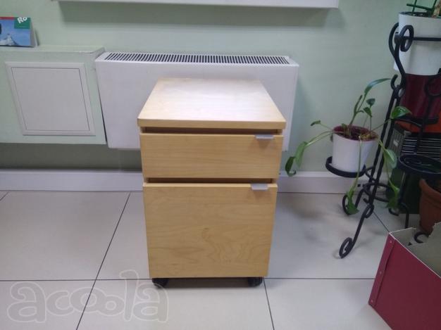 Продам тумбочку Икеа (2 ящика)