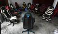 Кресла и столы DXRACER в Москве
