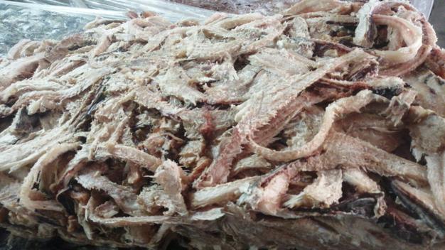 Хребты минтая. Рыбные субпродукты и отходы
