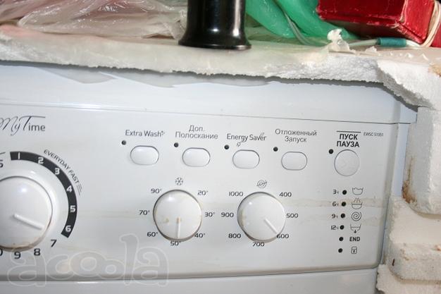 Продам стиральную машину-автомат Indesit.